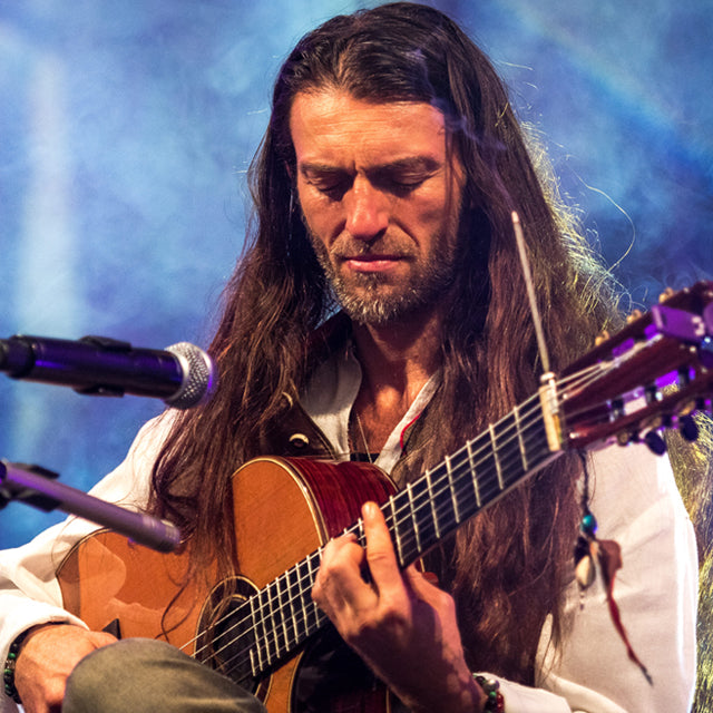 Estas Tonne