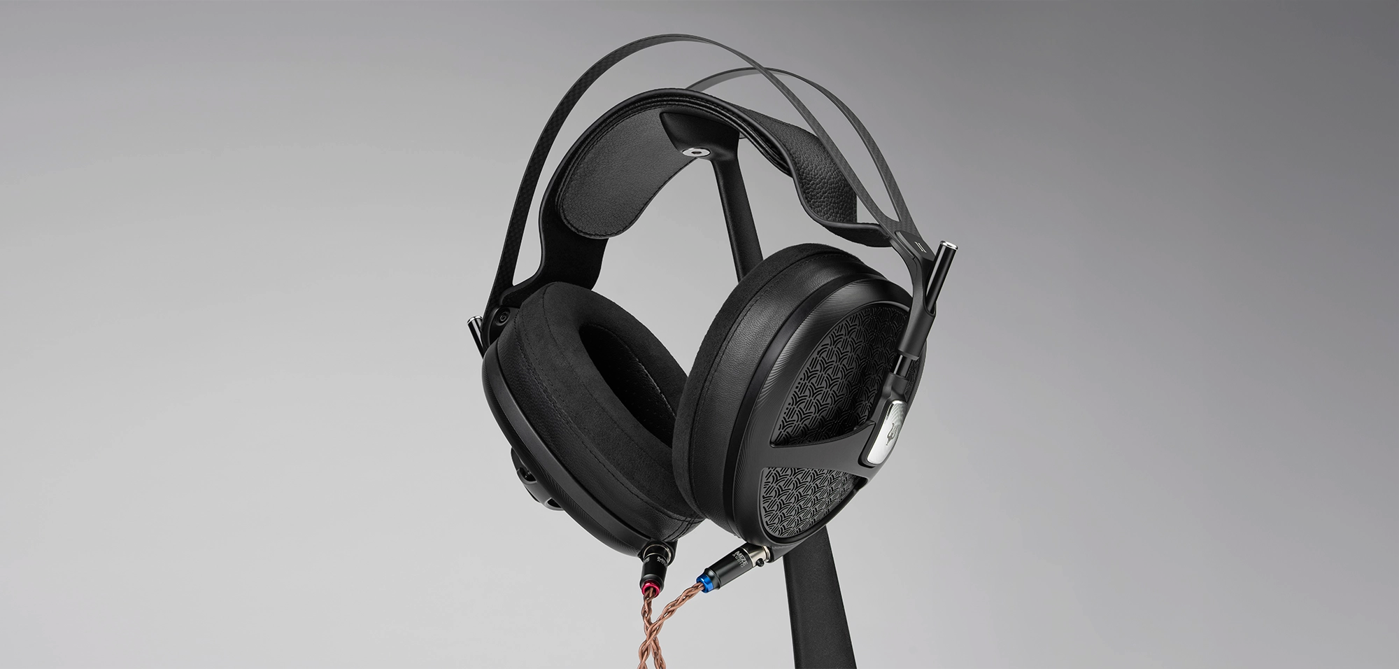 Meze Audio Premium planar magnetic driver, open-back, over-ear, premium build materials, Empyrean II, with premium headphone stand Manta and Copper cables Mini XLR hero shot