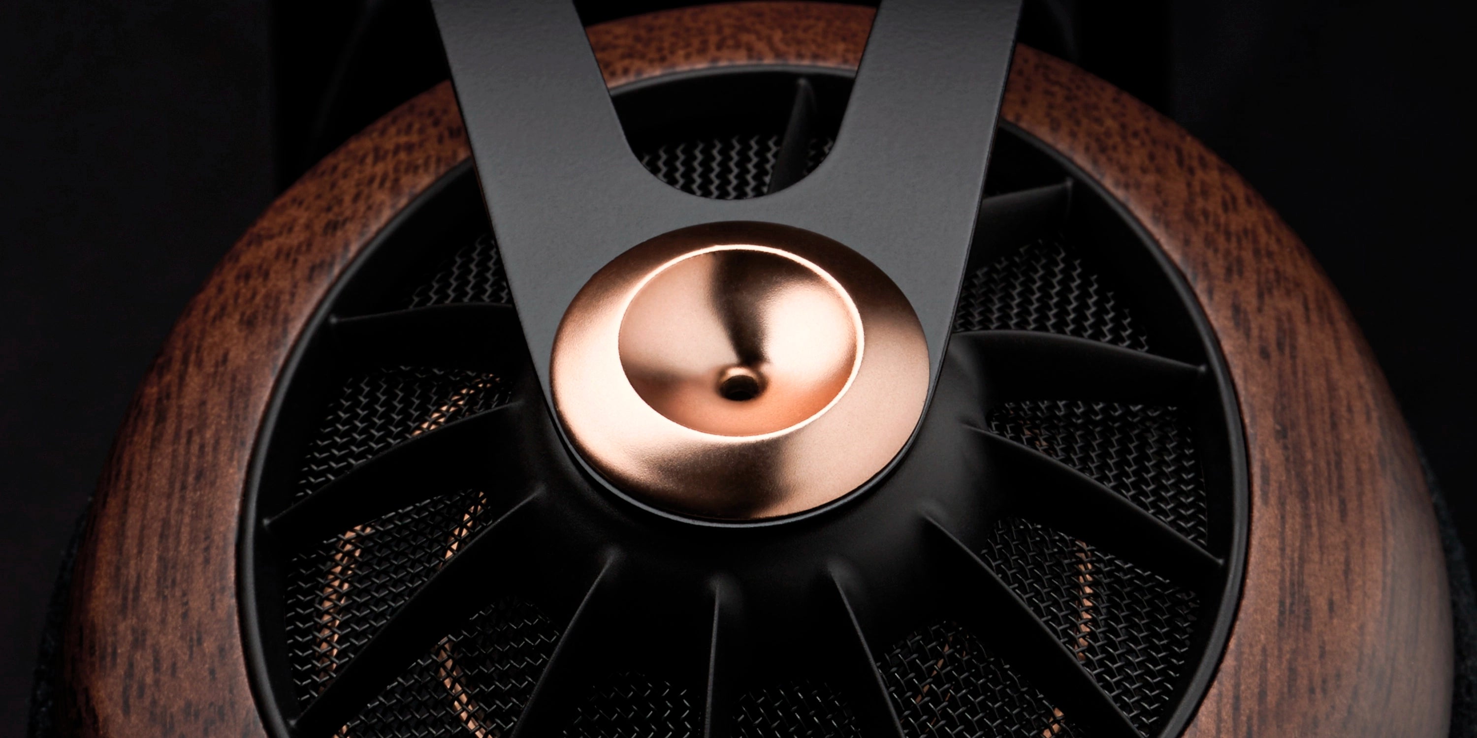 Meze Audio 109 PRO dynamic driver best audiophile open-back headphones lateral view of the walnut wood outside shell