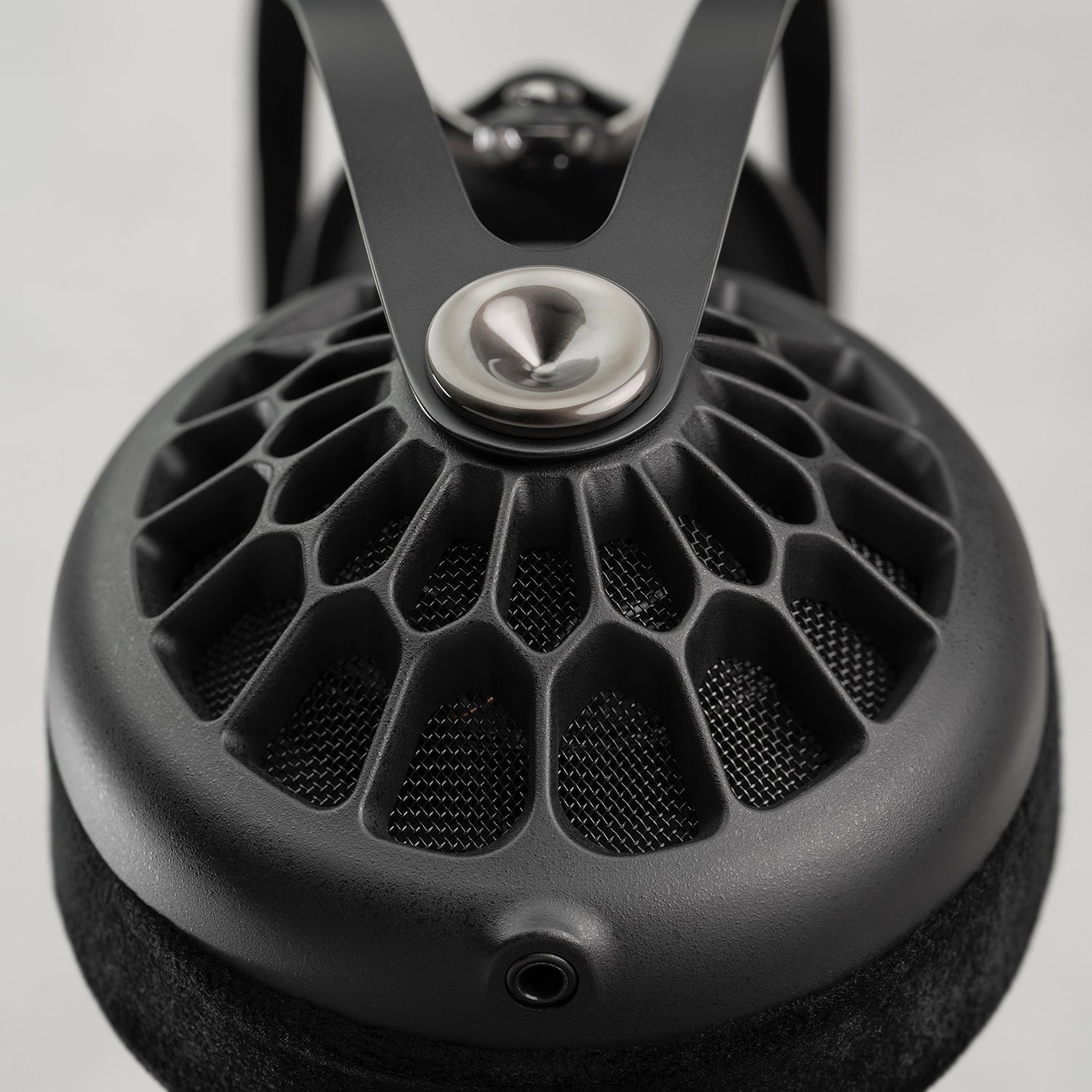 Meze Audio 105 AER best open back hifi audiophile premium headphones lateral view from below