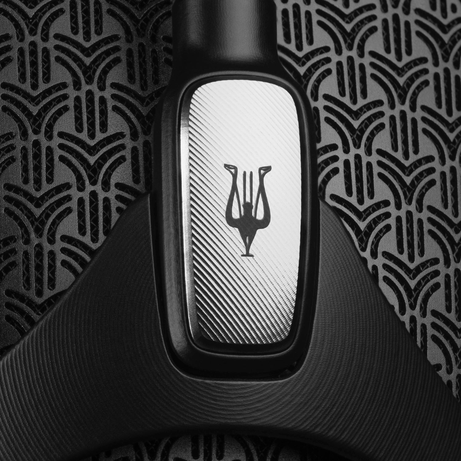 Meze Audio Empyrean II detail