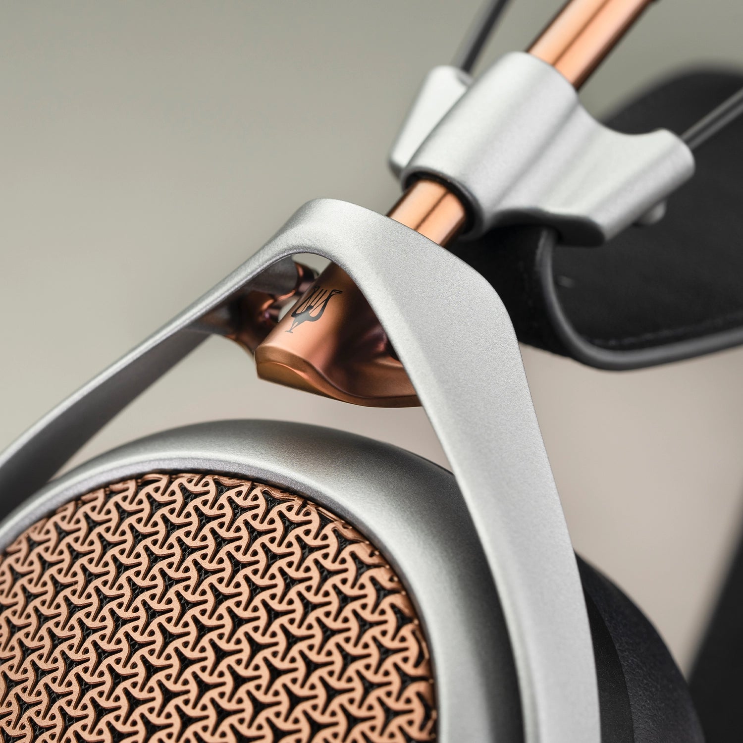 Meze Audio premium headphones open-back planar magnetic drivers POET details